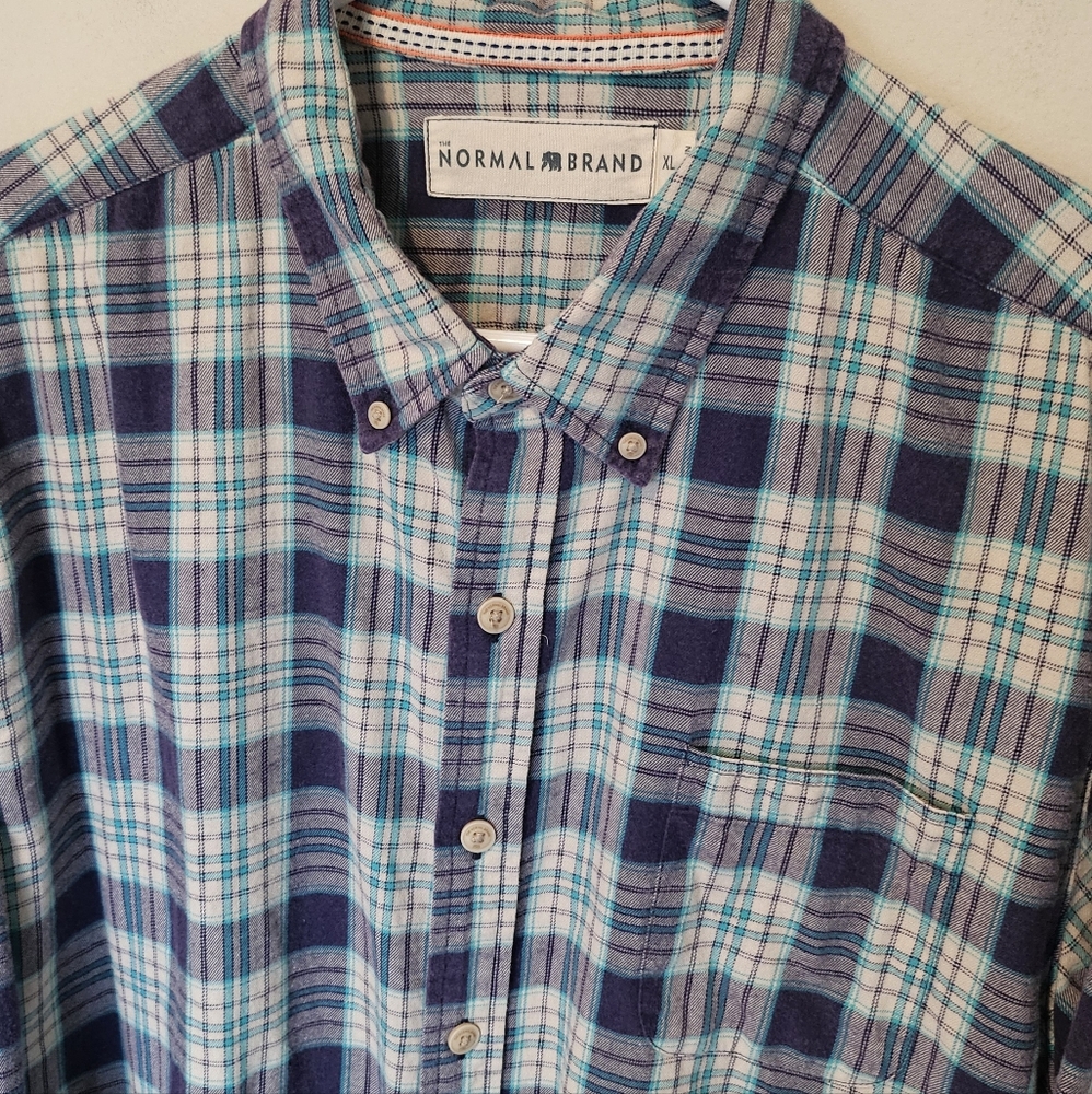 Normal Brand Plaid Button Down Soft Flannel Shirt… - image 2